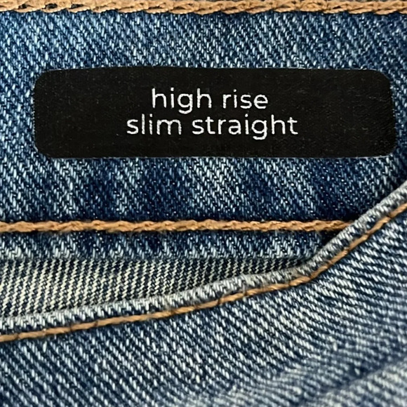 Circus NY High Rise Slim Straight Jeans in Roller Girl - Size 25 (juniors) - Picture 5 of 8